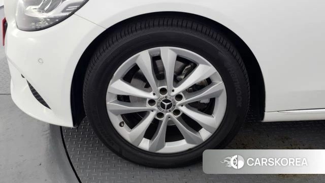 Mercedes-Benz C-Class W205 id 4520490 из Кореи 15