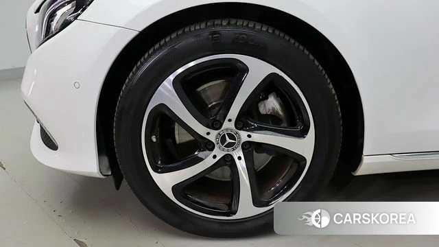 Mercedes-Benz E-Class W213 id 4285093 из Кореи 15