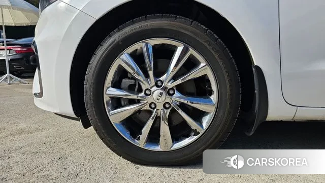 Kia The New Carnival id 3350969 из Кореи 15