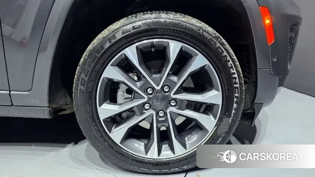 Jeep Grand Cherokee (WL) id 3534091 из Кореи 15