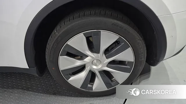 Tesla Model Y id 3354800 из Кореи 15