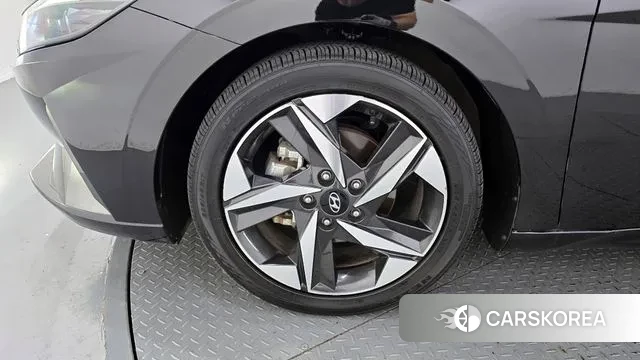 Hyundai Avante (CN7) id 3219950 из Кореи 15