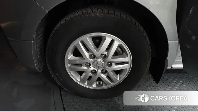 Hyundai The New Grand Starex id 3547570 из Кореи 15