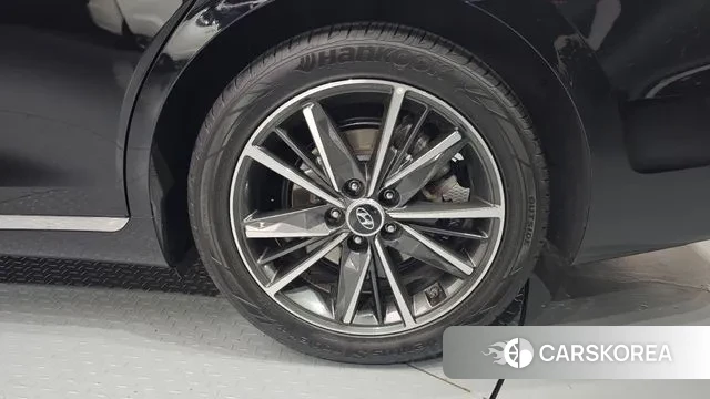 Hyundai The New Grandeur IG id 3053477 из Кореи 15