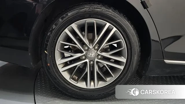 Hyundai Grandeur IG id 3789791 из Кореи 15