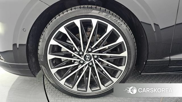 Hyundai Grandeur (GN7) id 4388364 из Кореи 31