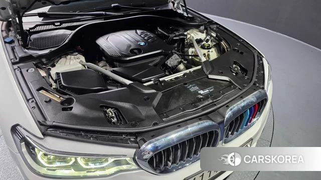 BMW 5 Series (G30) id 3800771 из Кореи 15