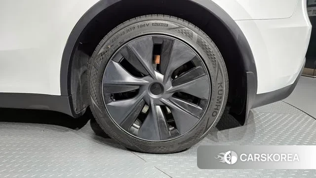 Tesla Model Y id 3052741 из Кореи 15