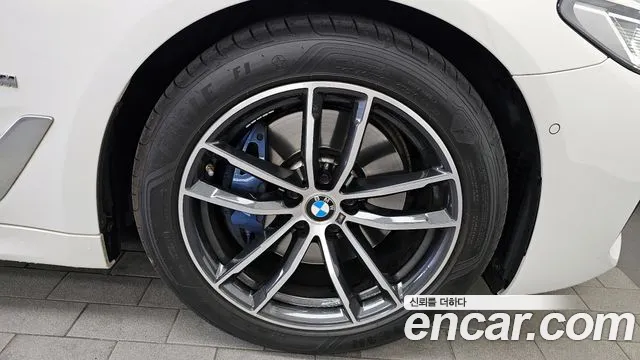 BMW 5 Series (G30) id 2812603 из Кореи 15