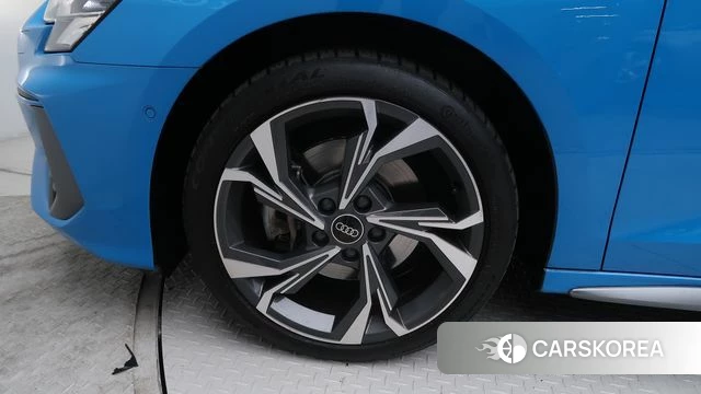 Audi A3 (8Y) id 4494096 из Кореи 15