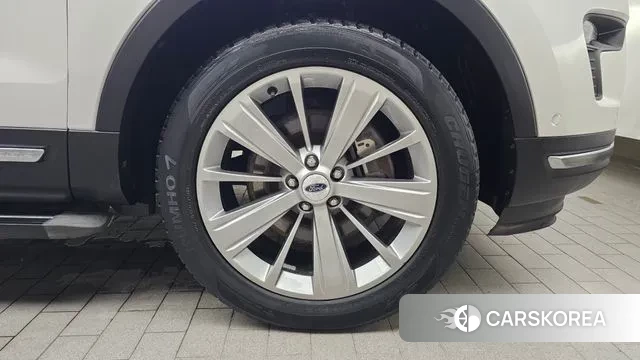 Ford Explorer id 2995547 из Кореи 15