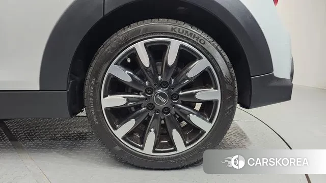 Mini Cooper S id 3427922 из Кореи 15