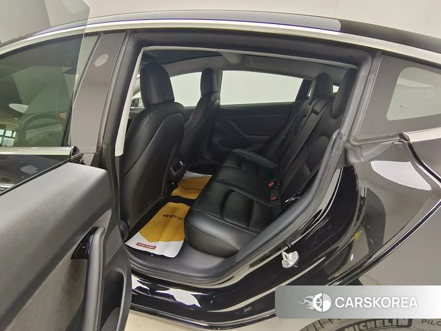 Tesla Model 3 id 4228515 из Китая 15