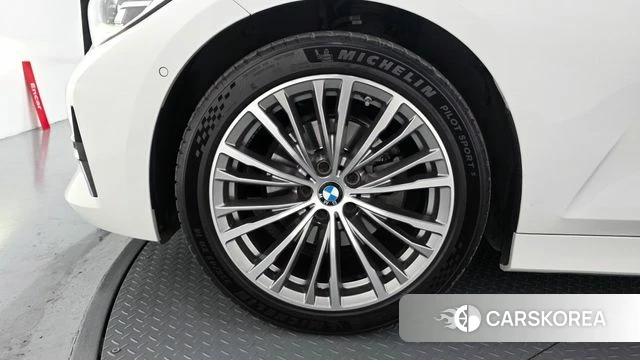 BMW 3 Series (G20) id 4636875 из Кореи 15