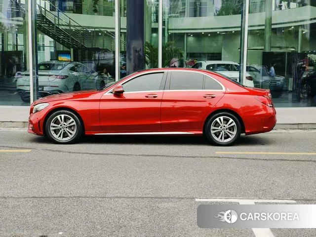 Mercedes-Benz Class C id 4300012 из Китая 17