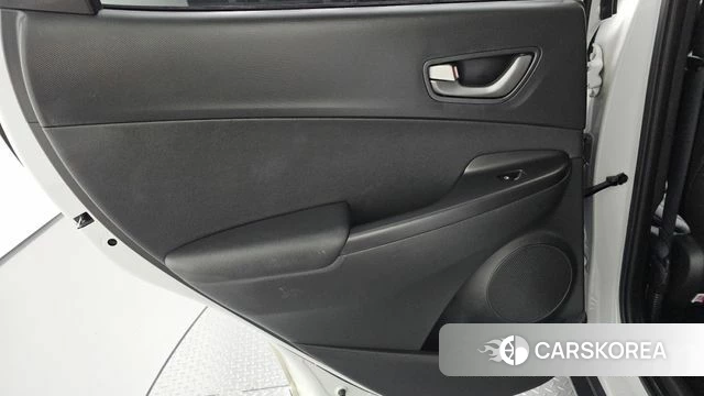 Hyundai Kona 2019 Белый из Кореи, фото 5
