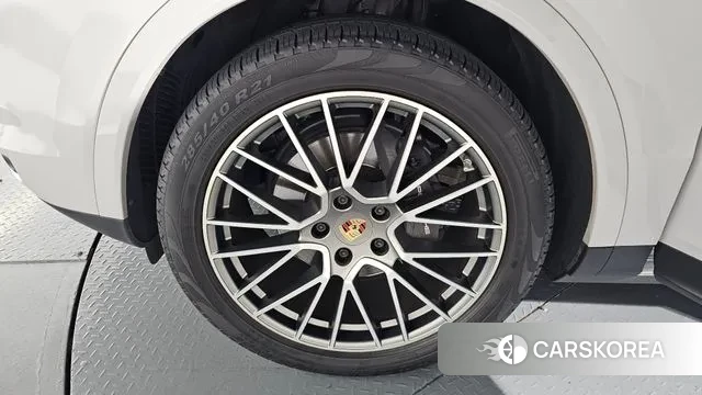 Porsche Cayenne (PO536) id 3016515 из Кореи 15