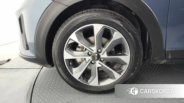 Kia Stonic id 4269296 из Кореи 28