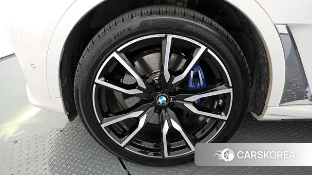 BMW X7 (G07) id 3422325 из Кореи 15