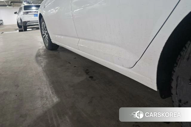 Volkswagen Sagitar id 4207500 из Китая 12