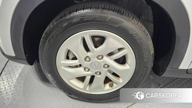 Hyundai Venue id 3916611 из Кореи 15