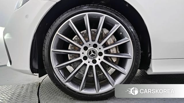 Mercedes-Benz E-Class W213 id 4324383 из Кореи 26