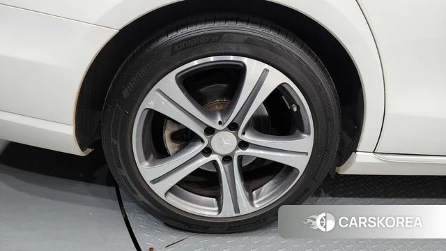 Mercedes-Benz E-Class W213 id 4294985 из Кореи 25