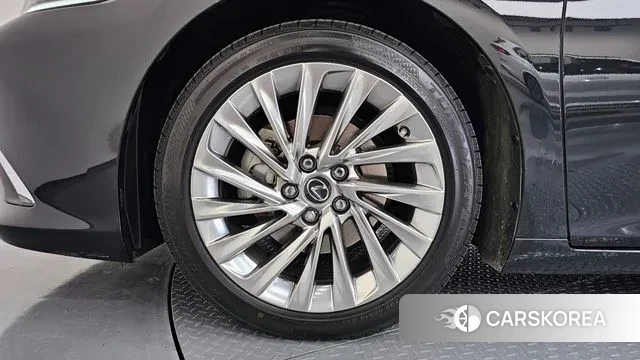 Lexus ES300h 7th generation id 3788651 из Кореи 15