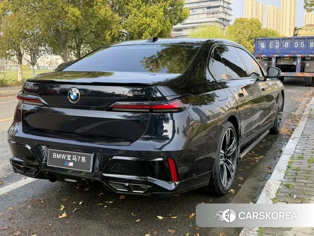 BMW 7 series id 4241086 из Китая 13