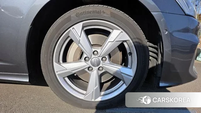 Audi A6 (C8) id 3626447 из Кореи 15