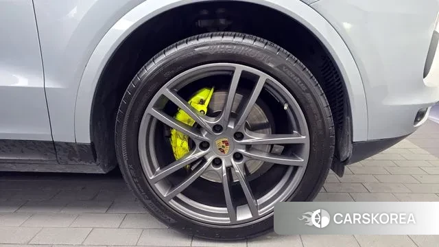 Porsche Cayenne (PO536) id 3411695 из Кореи 15