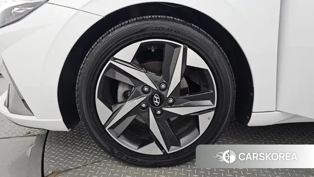 Hyundai Avante (CN7) id 3044914 из Кореи 15