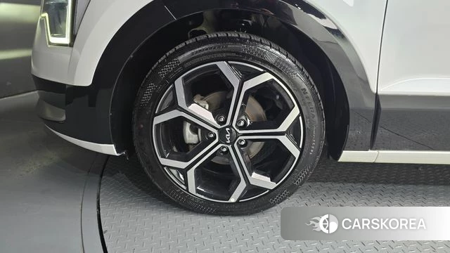 Kia Di Ol Nu Niro id 4469687 из Кореи 25