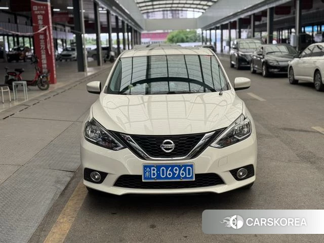 Nissan Xuan Yi 2022 Белый из Китая, фото 5