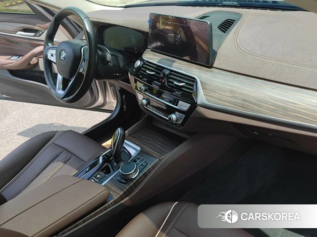 BMW 5 series id 4278493 из Китая 9