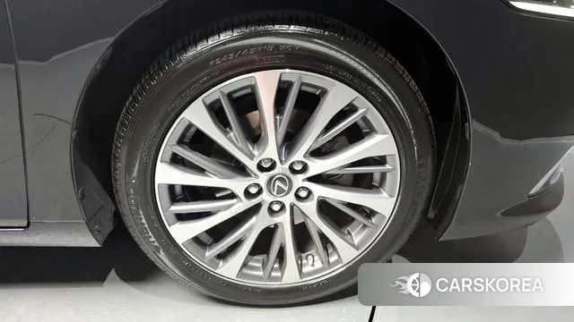 Lexus ES300h 7th generation id 3004364 из Кореи 15