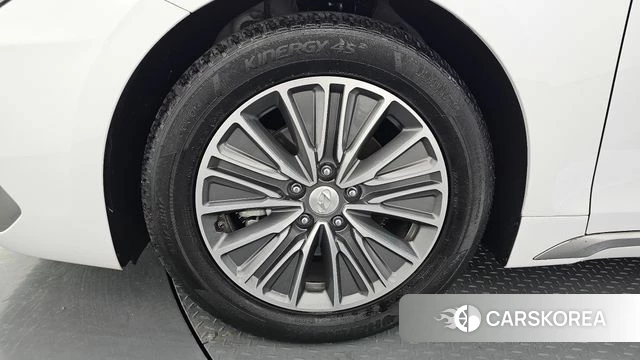 Hyundai Grandeur IG Hybrid id 3845297 из Кореи 15