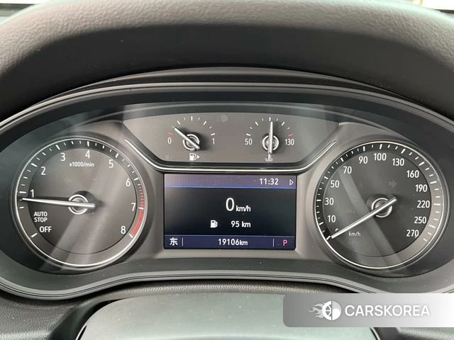 Buick Regal id 4222132 из Китая 10