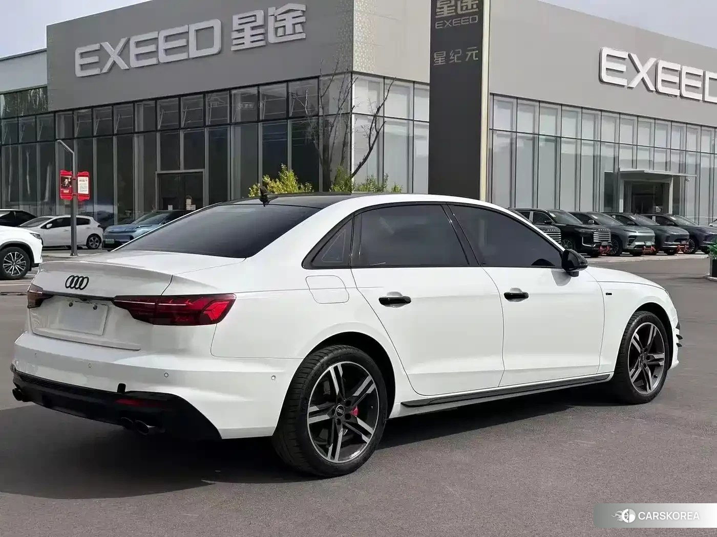 Audi A4L 2023 Белый из Китая, фото 5