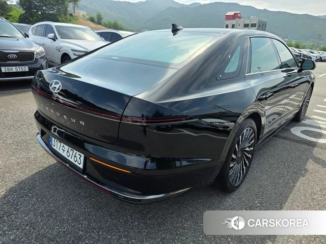 Hyundai Grandeur Hybrid (GN7) id 4591100 из Кореи 15