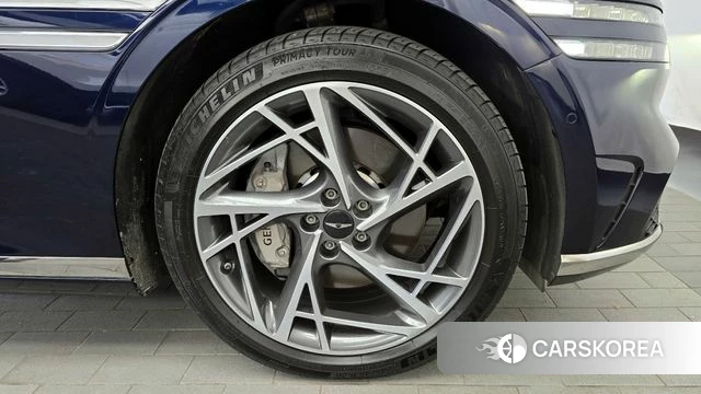 Genesis G90 (RS4) id 3877368 из Кореи 15