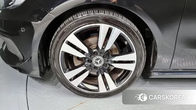 Mercedes-Benz A-Class W176 id 2971458 из Кореи 15