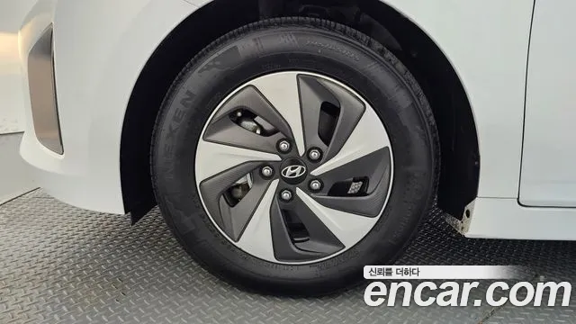 Hyundai Ionic Hybrid id 2834774 из Кореи 15