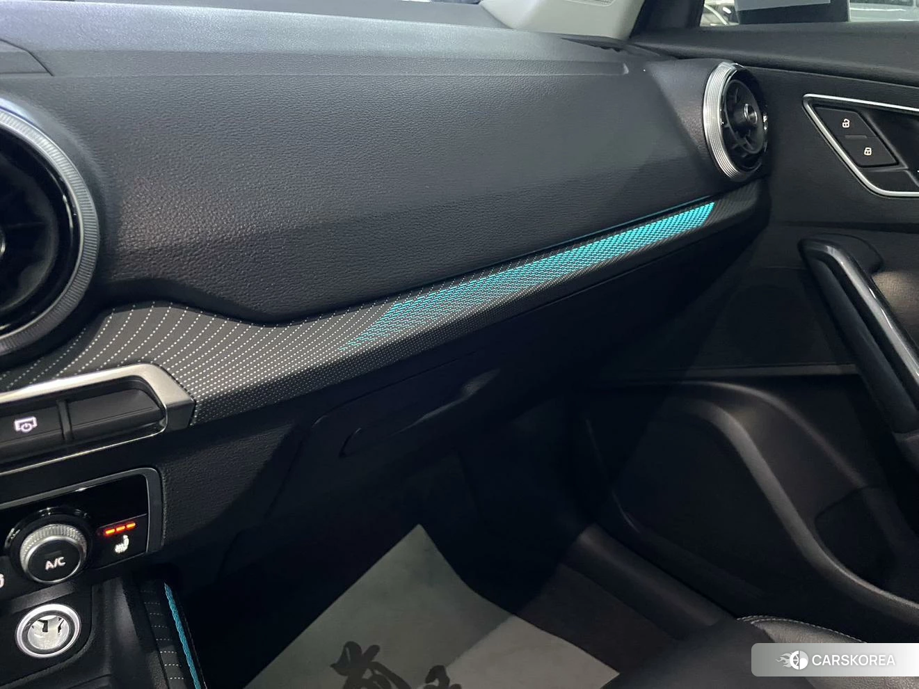 Audi Q2L id 4473291 из Китая 18
