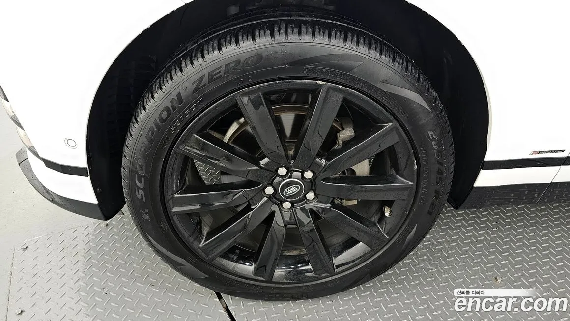 Land Rover Range Rover Velar id 1709180 из Кореи 15