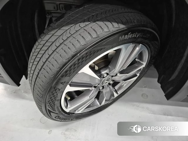 Lexus UX300e id 4316291 из Кореи 15