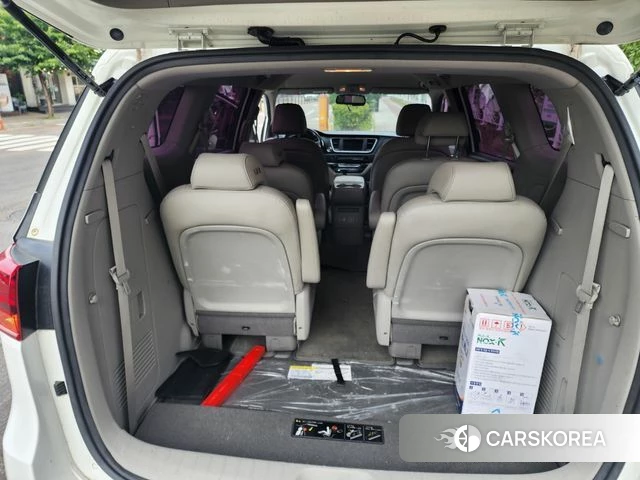 Kia The New Carnival id 4667714 из Кореи 10