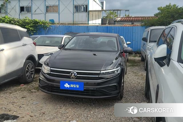 Volkswagen Bora id 4336354 из Китая 12