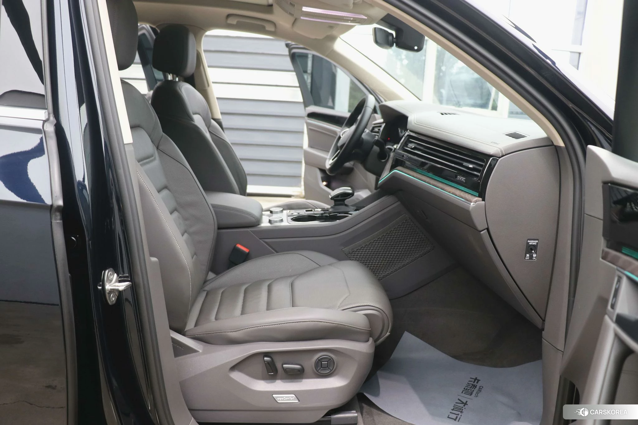 Volkswagen Touareg id 4419244 из Китая 26