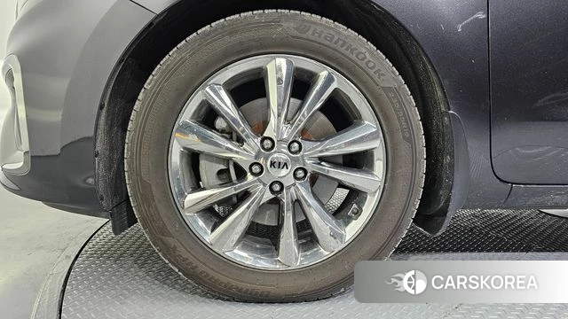 Kia The New Carnival id 3936885 из Кореи 15